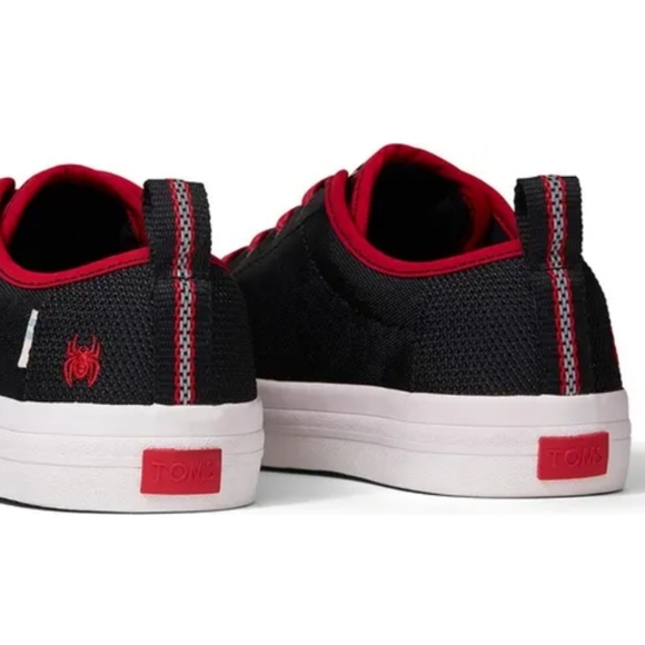 Toms x Marvel spiderman shoes 2.5 youth - Picture 9 of 11